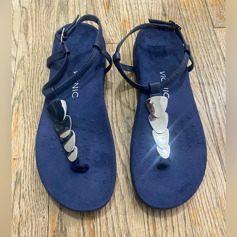 Vionic miami sandals